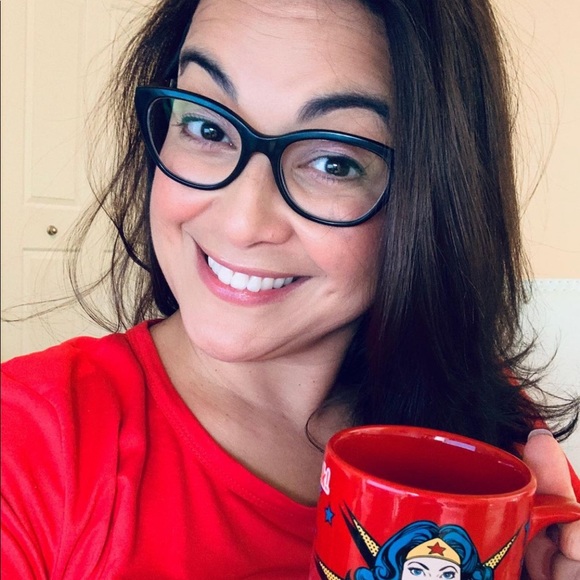 Meet your Posher, Glorianna - Picture 1 of 1